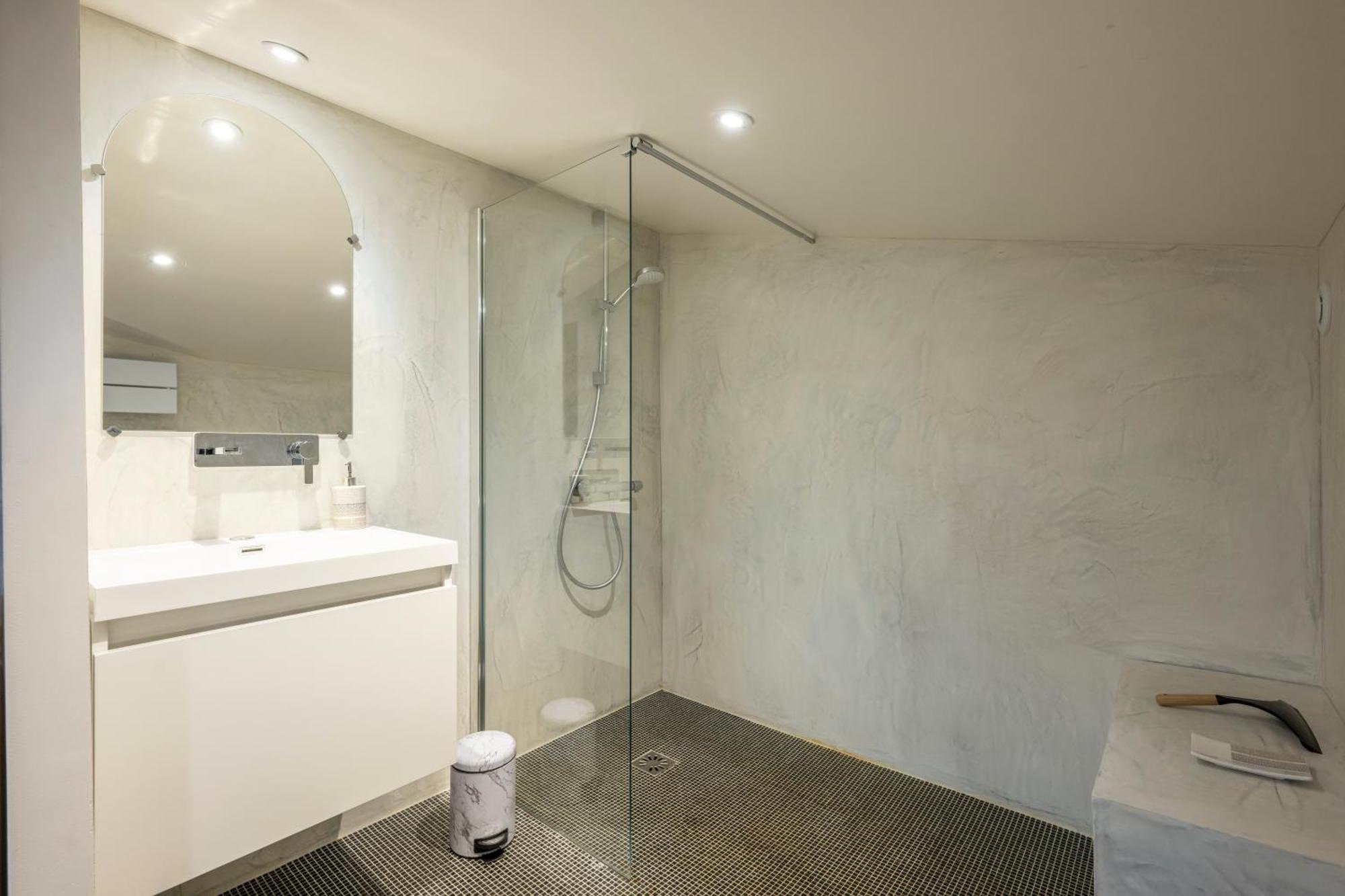 Superbe Loft - Situ Sur La Place Centrale Barcelonnette Eksteriør billede