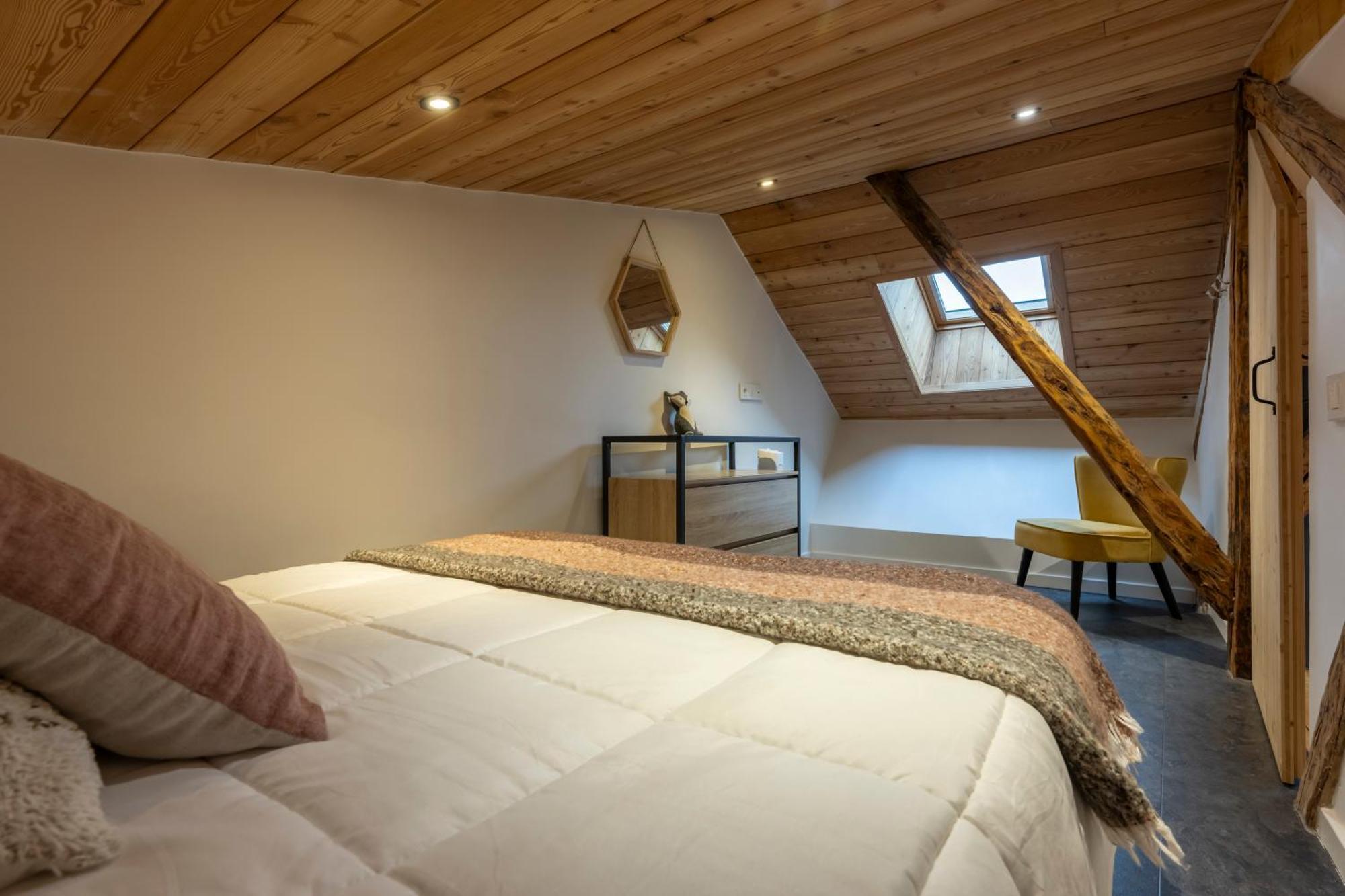 Superbe Loft - Situ Sur La Place Centrale Barcelonnette Eksteriør billede