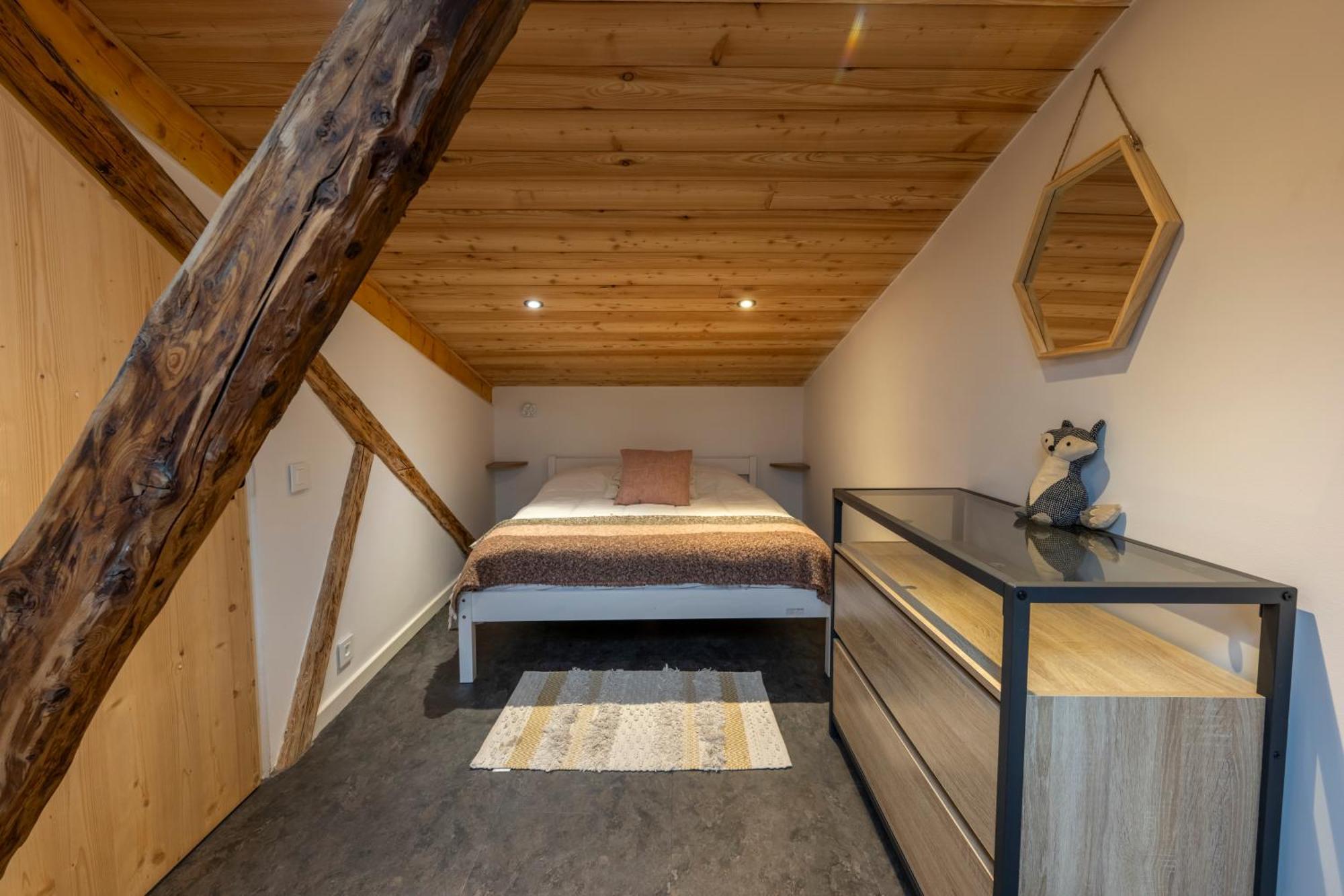 Superbe Loft - Situ Sur La Place Centrale Barcelonnette Eksteriør billede